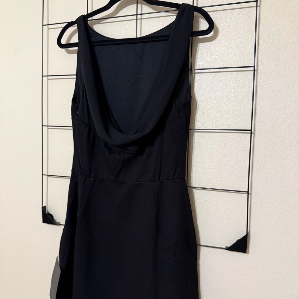 Lulus Black Cowl Mini Dress Size L NWT - Picture 7 of 7